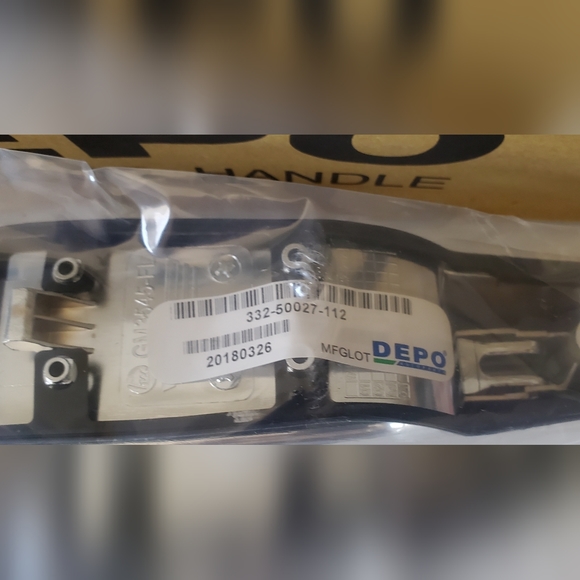 Depo 332-50027-112 Front Driver Side Left Side Exterior Door Handle Chrome - NIB - Picture 4 of 5